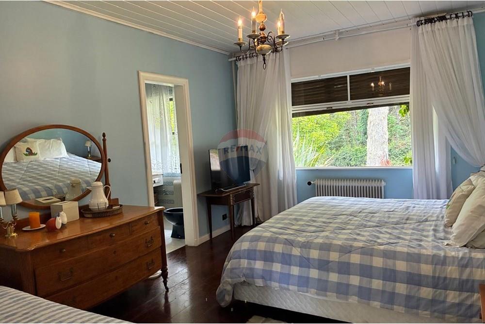 Casa de Campo - Venda - Campos do Jordão , São Paulo - WhatsApp Image 2025-12-15 at 13.59.42.jpeg - 601131073-17