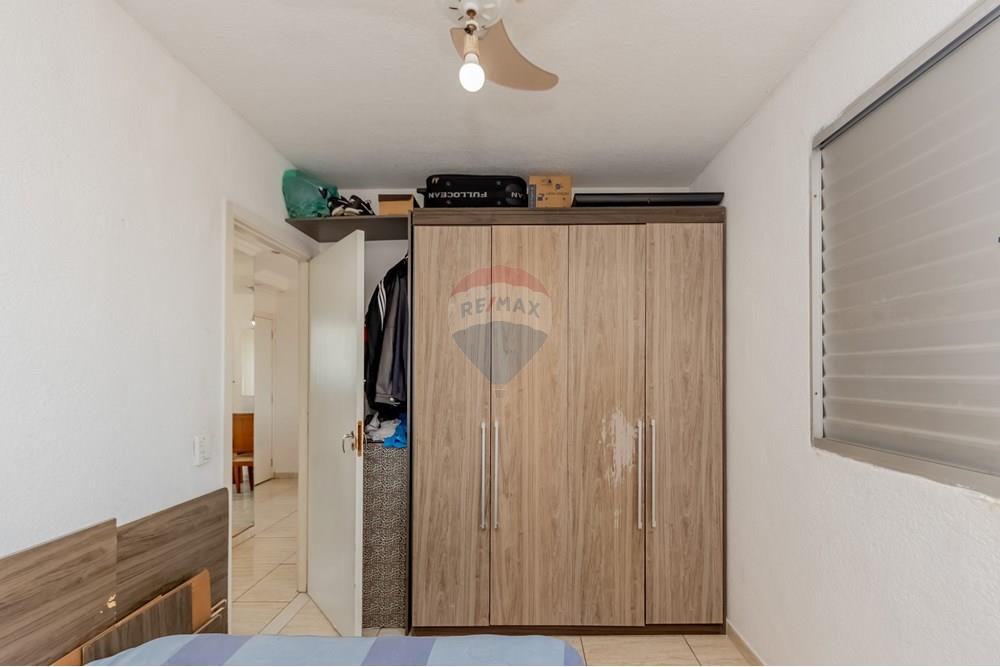 Apartamento à venda com 2 quartos, 48m² - Foto 12