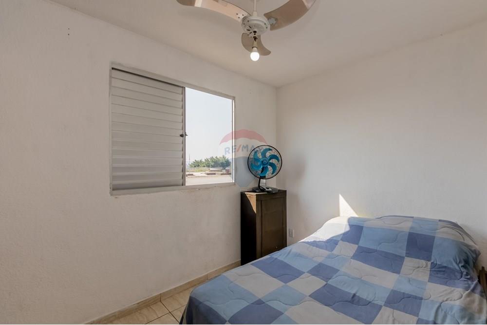 Apartamento à venda com 2 quartos, 48m² - Foto 11