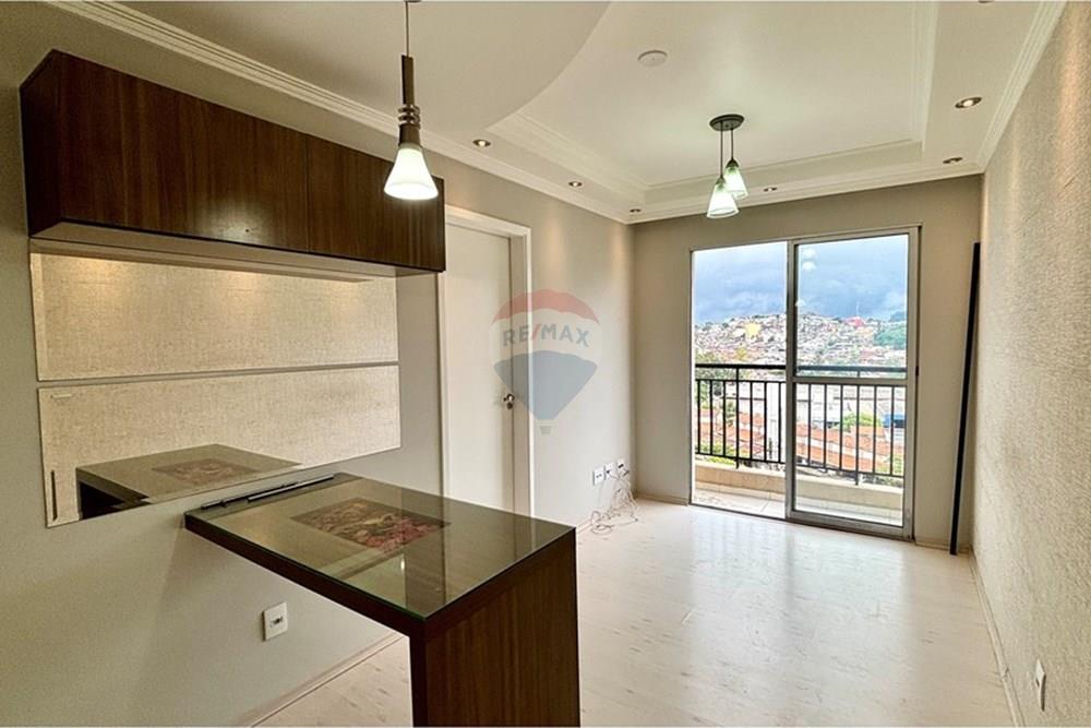 Apartamento à venda com 2 quartos, 44m² - Foto 2