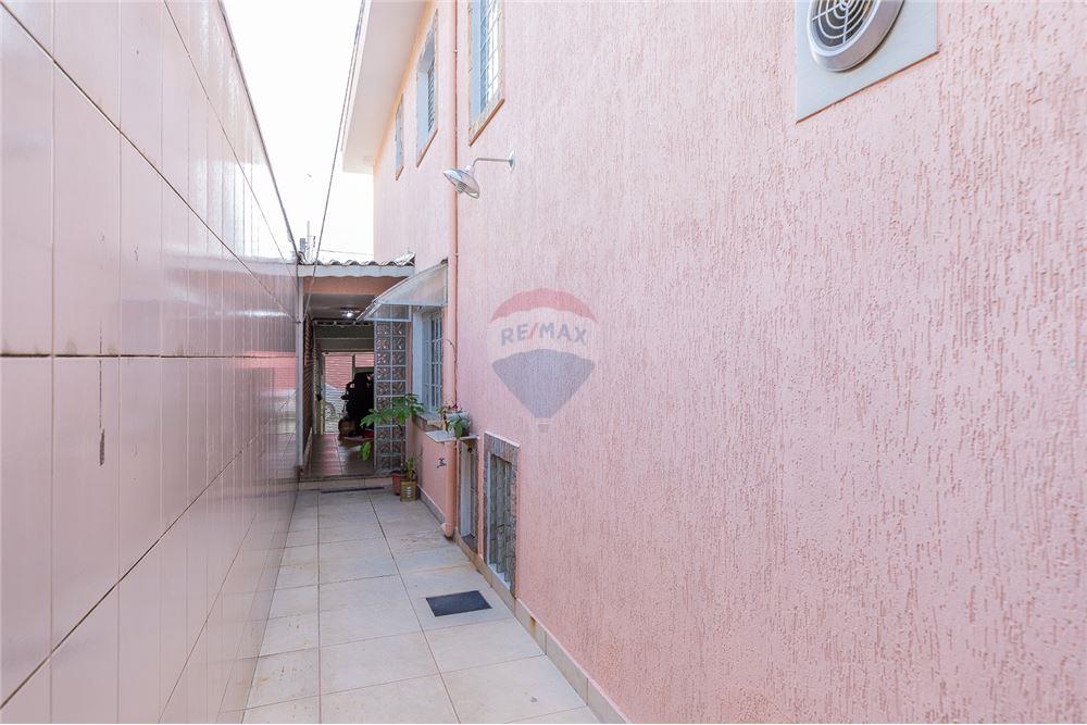 Sobrado à venda com 3 quartos, 260m² - Foto 33