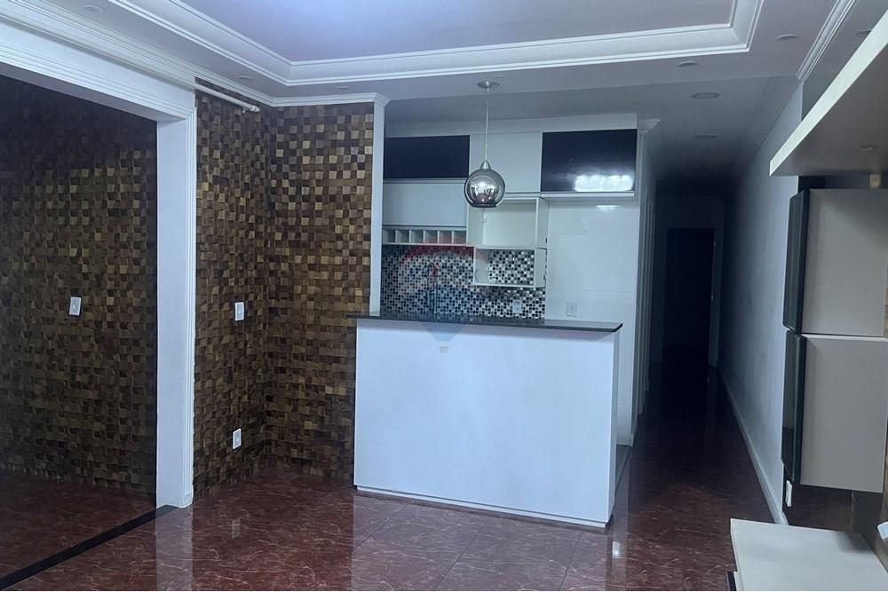 Apartamento à venda com 3 quartos, 78m² - Foto 1