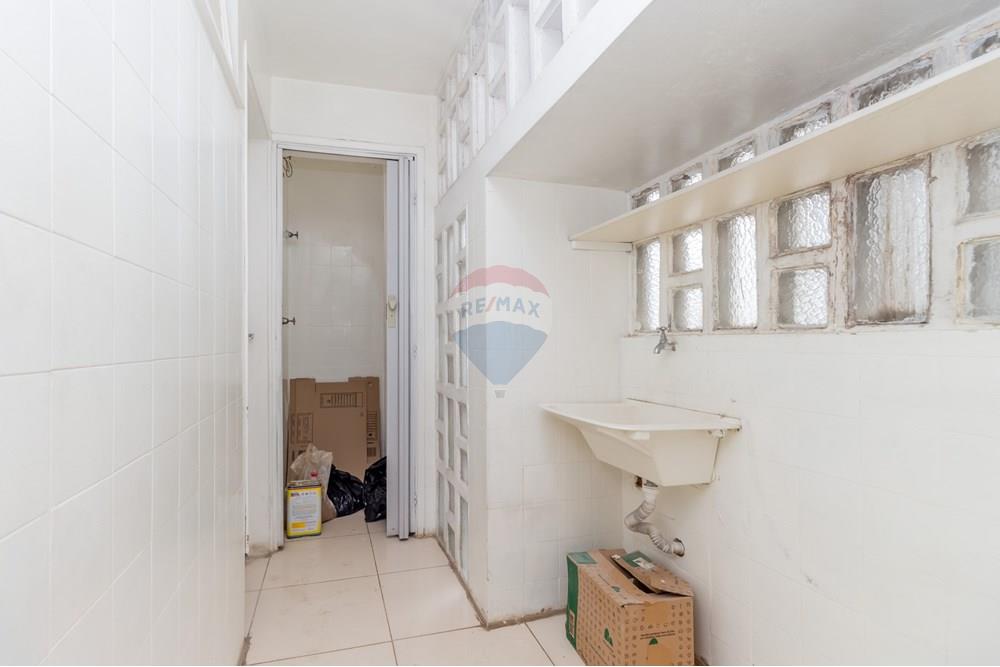 Apartamento à venda com 3 quartos, 75m² - Foto 25