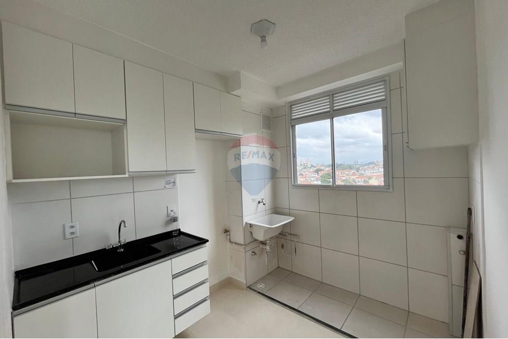 Apartamento para alugar com 2 quartos, 39m² - Foto 4