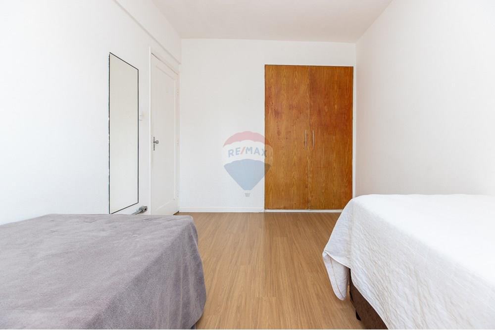 Apartamento à venda com 2 quartos, 77m² - Foto 13