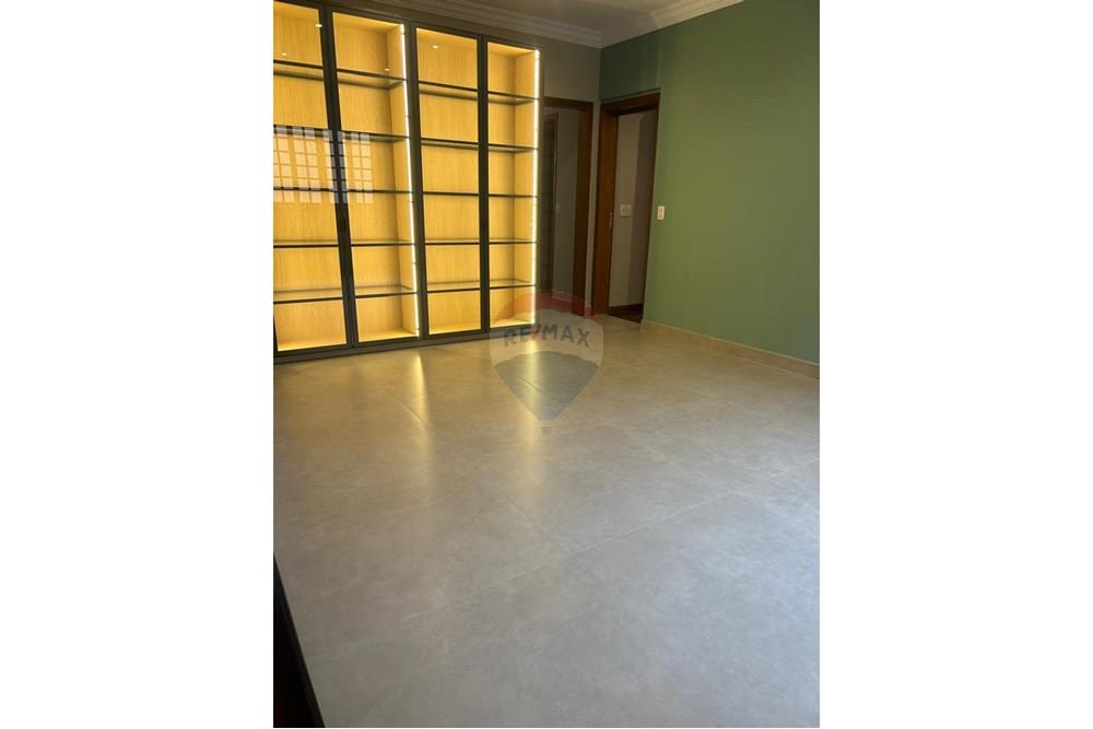 Casa para alugar com 4 quartos, 570m² - Foto 4