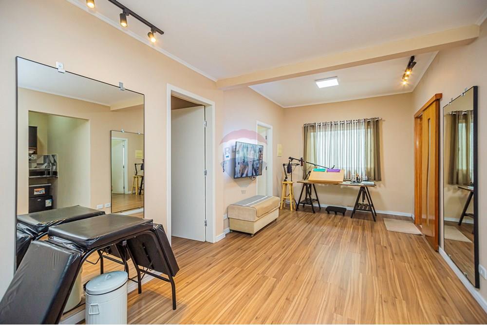 Casa à venda com 5 quartos, 285m² - Foto 47