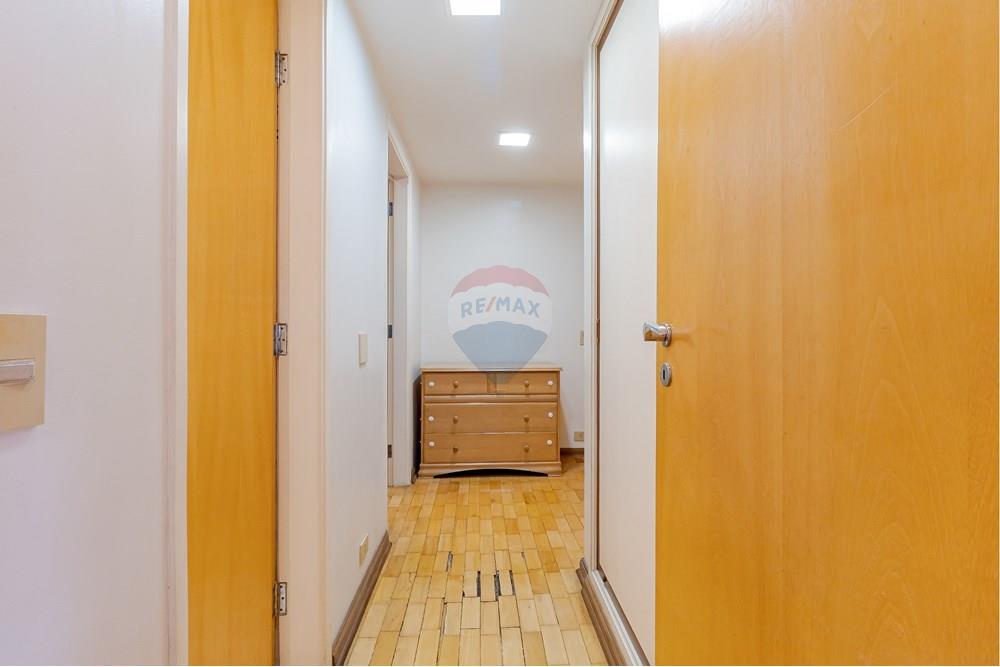 Apartamento à venda com 3 quartos, 153m² - Foto 8