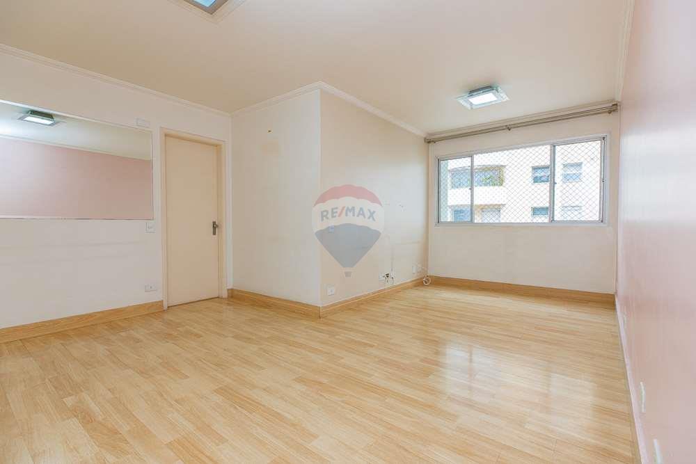 Apartamento à venda com 3 quartos, 85m² - Foto 1