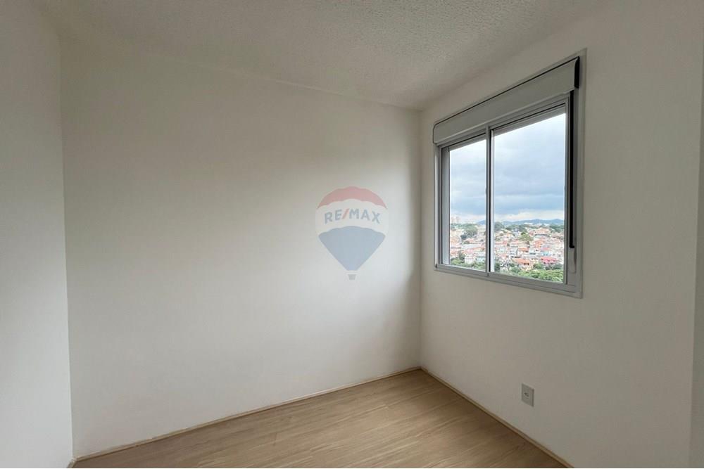 Apartamento para alugar com 2 quartos, 39m² - Foto 8