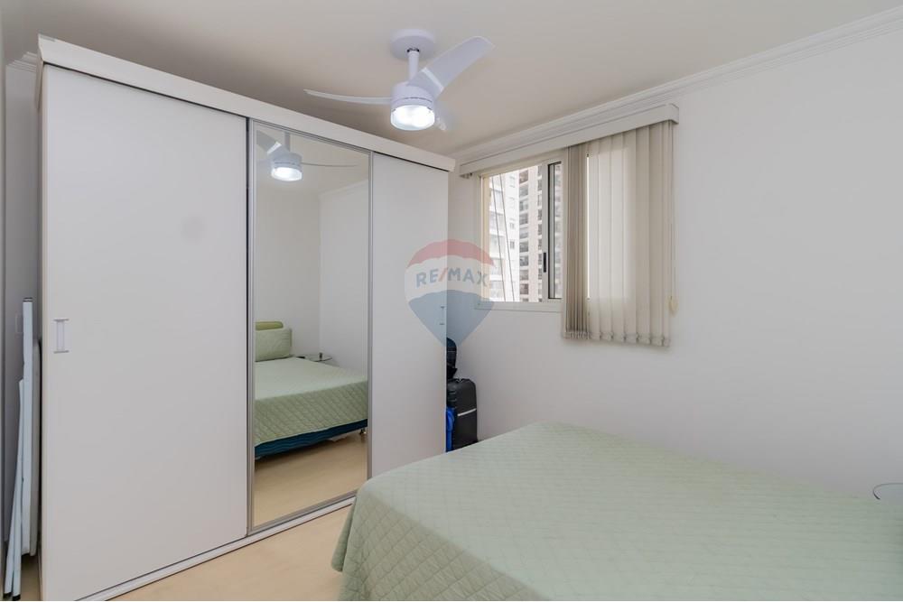 Apartamento à venda com 3 quartos, 107m² - Foto 12