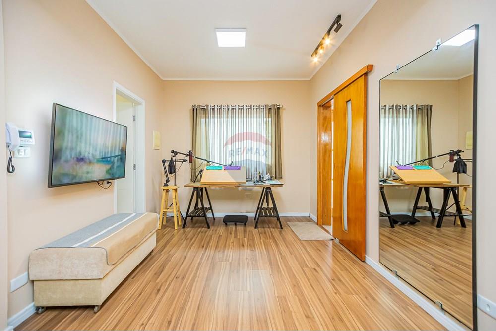 Casa à venda com 5 quartos, 285m² - Foto 49