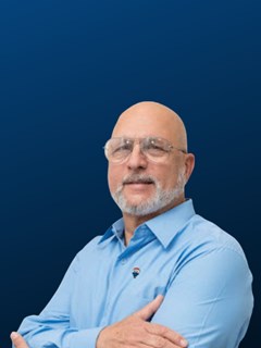 Elton Ceroni de Araujo - RE/MAX ANDAR DE CIMA