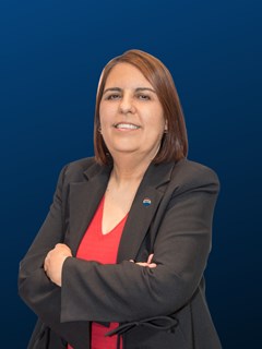 Mari Martins - RE/MAX ANDAR DE CIMA