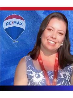 Fabiane Brito - RE/MAX BEACH