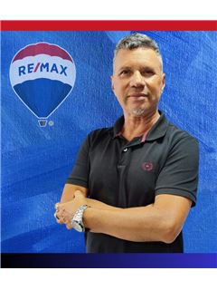 Jorge Pinheiro - RE/MAX BEACH