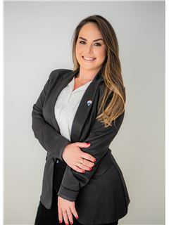 Associate in Training - Michele Pedroso - RE/MAX SERRA BUSINESS