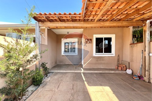 Venda-Casa-Rua Florida , 462  - Fazenda Esperança  - Fazenda Esperança , Cachoeirinha , Rio Grande do Sul , 94971-268-610241001-121