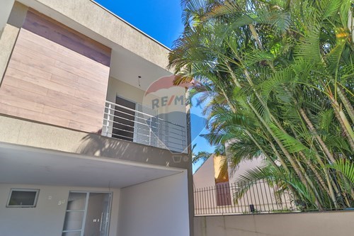 Venda-Casa-Rua Armando Czamanski , 50  - Zona Sul  - Ipanema , Porto Alegre , Rio Grande do Sul , 91751420-610101004-69