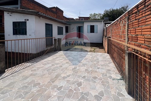 Venda-Casa-Rua Dorcelina Falador , 161  - Vargas , Sapucaia do Sul , Rio Grande do Sul , 93222633-612561040-25
