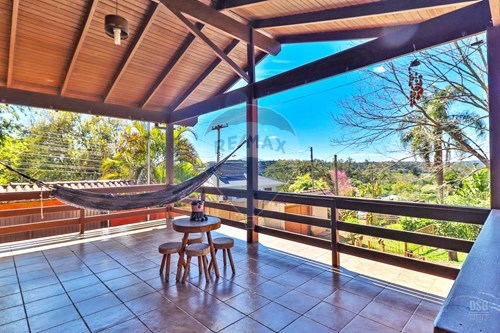 Venda-Casa-Rua Pedro Augusto Felden , 290  - Hípica , Porto Alegre , Rio Grande do Sul , 91787292-610191054-9