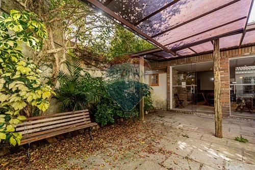 Venda-Casa-Rua General Telles , 562  - Centro , Pelotas , Rio Grande do Sul , 96010310-610211001-113