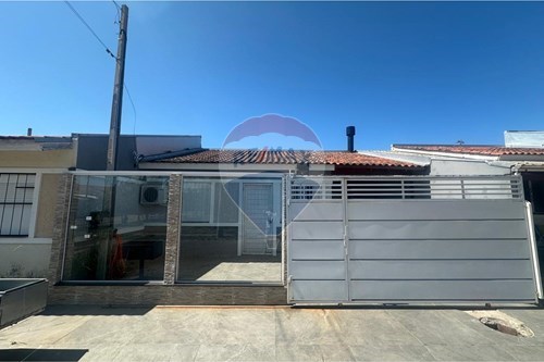 Venda-Casa-Rua E , 440  - Próximo a AV. Capistranos  - Jardim Betânia , Cachoeirinha , Rio Grande do Sul , 94967-712-610141011-85