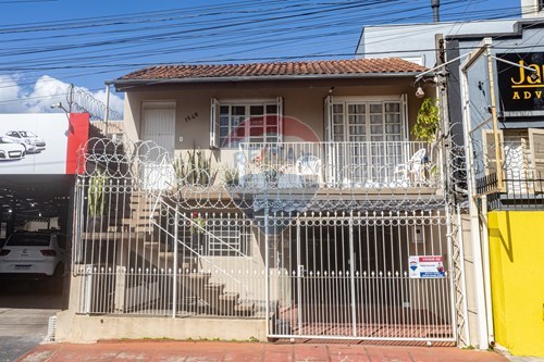 Venda-Casa-Rua Visconde de Pelotas , 1548  - ao Fuzer Veiculos  - Nossa Senhora de Fátima , Santa Maria , Rio Grande do Sul , 97015-140-610311049-167