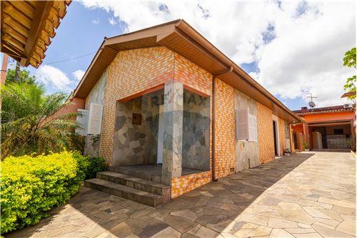 For Sale-House-Rua Flavio Catanhede , 204  - Parque Brasília , Cachoeirinha , Rio Grande do Sul , 94940-090-610141006-75