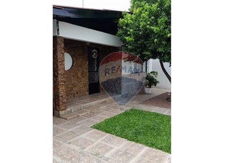 Venda-Casa-Rua Polônia , 273  - Ragan  - Parque Marechal Rondon , Cachoeirinha , Rio Grande do Sul , 94965390-610381100-43