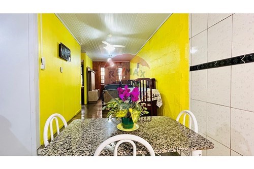 Venda-Casa-Rua Flávio Santana , 1013  - Colina , Guaíba , Rio Grande do Sul , 92700555-612781018-5