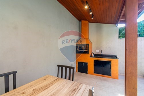 Venda-Casa-Jardim Betânia , Cachoeirinha , Rio Grande do Sul , 94967453-610381019-315