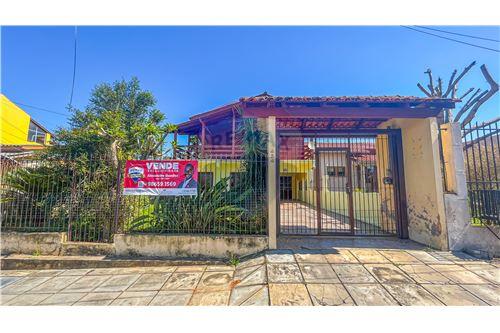 For Sale-Two Level House-Feitoria , São Leopoldo , Rio Grande do Sul , 93054170-610411009-9