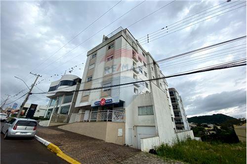 Venda-Duplex-Rua Honorino P. Borges , 002  - Centro , Marau , Rio Grande do Sul , 99150-000-610171005-134