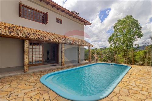 For Sale-Two Level House-gustavo leopoldo feltes , 360  - Canudos , Novo Hamburgo , Rio Grande do Sul , 93540120-610261014-15