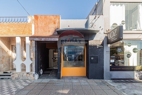 Venda-Ponto Comercial-Rua Gonçalves Chaves , 4196  - Quase na Av Dom Joaquim  - Centro , Pelotas , Rio Grande do Sul , 96075160-610211062-6