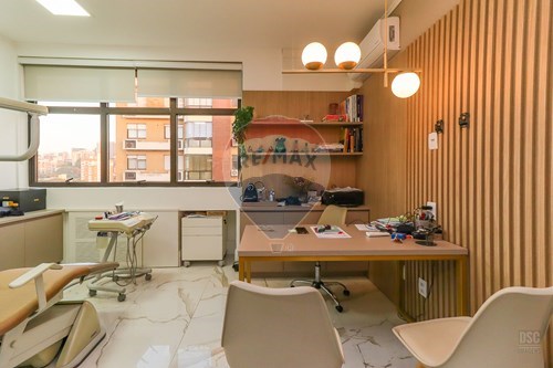 Venda-Cj. Comercial/ Sala-Rua 24 de Outubro , 1681  - Igreja Auxiliadora  - Auxiliadora , Porto Alegre , Rio Grande do Sul , 90510001-610371016-34