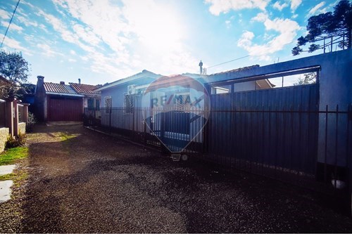 Venda-Casa-Rua aristídes Bueno Candeia , 95  - Condomínio Residencial São Sebastião  - São Sebastião , Lagoa Vermelha , Rio Grande do Sul , 95300000-610111005-248