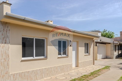 Venda-Casa de Condomínio-Boi Morto , Santa Maria , Rio Grande do Sul , 97030240-610311143-9