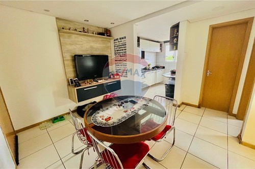 Venda-Apartamento-Avenida Waldemar Lângaro , 70  - Casa Santa Cruz  - Dom Rodolfo , Passo Fundo , Rio Grande do Sul , 99074010-612721003-133