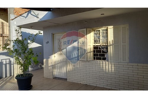 Venda-Casa-Rua Brasília , 723  - Próximo a A.v Marechal Rondon  - Vista Alegre , Cachoeirinha , Rio Grande do Sul , 94955080-610141011-62