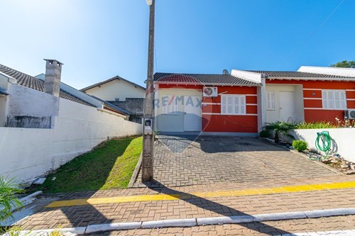 Venda-Casa-Rua Parque Pioneiro , 789  - Neópolis , Gravataí , Rio Grande do Sul , 94100480-610051035-131