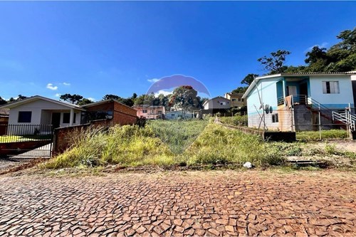 Venda-Terreno-Rua Rogério Zandavalli , 0  - Presidente Castelo Branco , Erechim , Rio Grande do Sul , 99708336-612761048-39