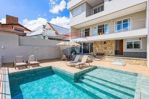 Venda-Casa-Avenida General Barreto Viana , 236  - Praça Dr. Lopes Trovão  - Chácara das Pedras , Porto Alegre , Rio Grande do Sul , 91330630-610101004-74