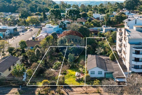 Venda-Terreno-Rua Henrique Schwerin , 622  - IGREJA SÃO PEDRO  - José Bonifácio , Erechim , Rio Grande do Sul , 99700408-612761026-35