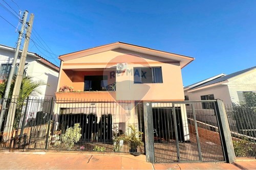 Venda-Casa-Rua Dilgai Parenti , 583  - próximo a escola Badaloti  - Atlântico , Erechim , Rio Grande do Sul , 99705711-612761006-51