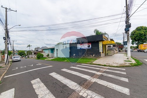 Venda-Casa-Rua Alceu Wamosy , 378  - esquina escola Jeronimo T da Fonseca  - Nossa Chácara , Gravataí , Rio Grande do Sul , 94055070-610161082-21