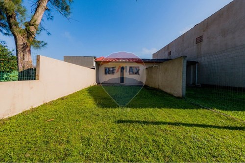 Venda-Casa-Rua Simoes Lopes Neto , 126  - Mariluz (Distrito) , Imbé , Rio Grande do Sul , 95625000-610391043-121