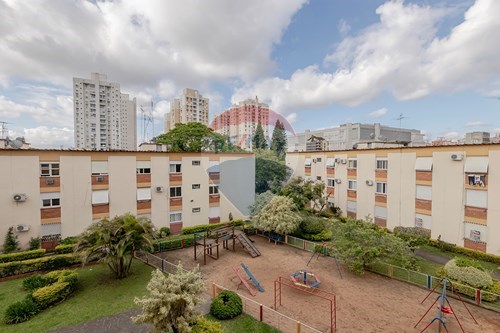 Venda-Apartamento-Rua Roque Calage , 260  - Rua parelela a João Wallig  - Passo D'Areia , Porto Alegre , Rio Grande do Sul , 91350090-612481037-116