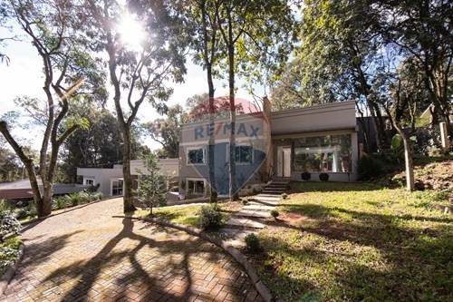 Venda-Casa de Condomínio-Estrada Aníbal Casanova , 383  - São Roque , Passo Fundo , Rio Grande do Sul , 99064415-610271097-95